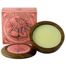Load image into Gallery viewer, Geo F Trumper Extract of Limes Shaving Soap in Wooden Bowl