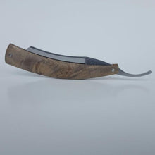 Load image into Gallery viewer, Martinez Blades 7/8 Irish Grin Straight Razor #2