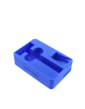 Load image into Gallery viewer, Frugal Shave Travel Case Large Tin Size,for 2 Piece Razor
