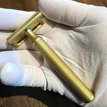 Load image into Gallery viewer, Karve Shaving Co., The Christopher Bradley DE Safety Razor, 3.5" Handle &amp; Level D Guard
