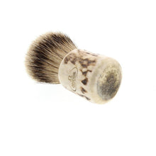 Load image into Gallery viewer, Omega 6551 Silvertip Badger Shaving Brush with Deer Horn Handle
