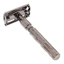 Load image into Gallery viewer, Parker 22R Double Edge Safety Razor
