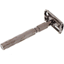 Load image into Gallery viewer, Parker 22R Double Edge Safety Razor

